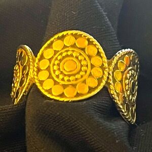 Anna Beck size 7 ring